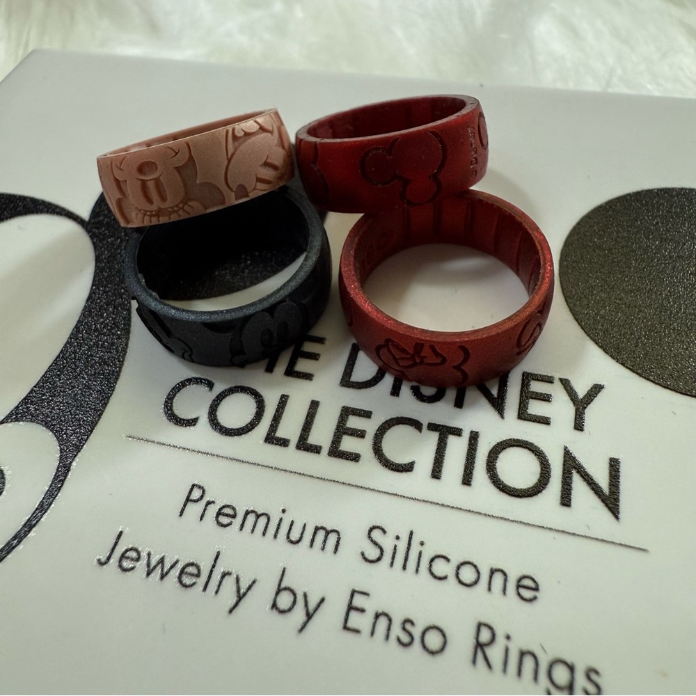 NEW Disney Collection Enso Rings 4 Pack - Picture 13 of 16